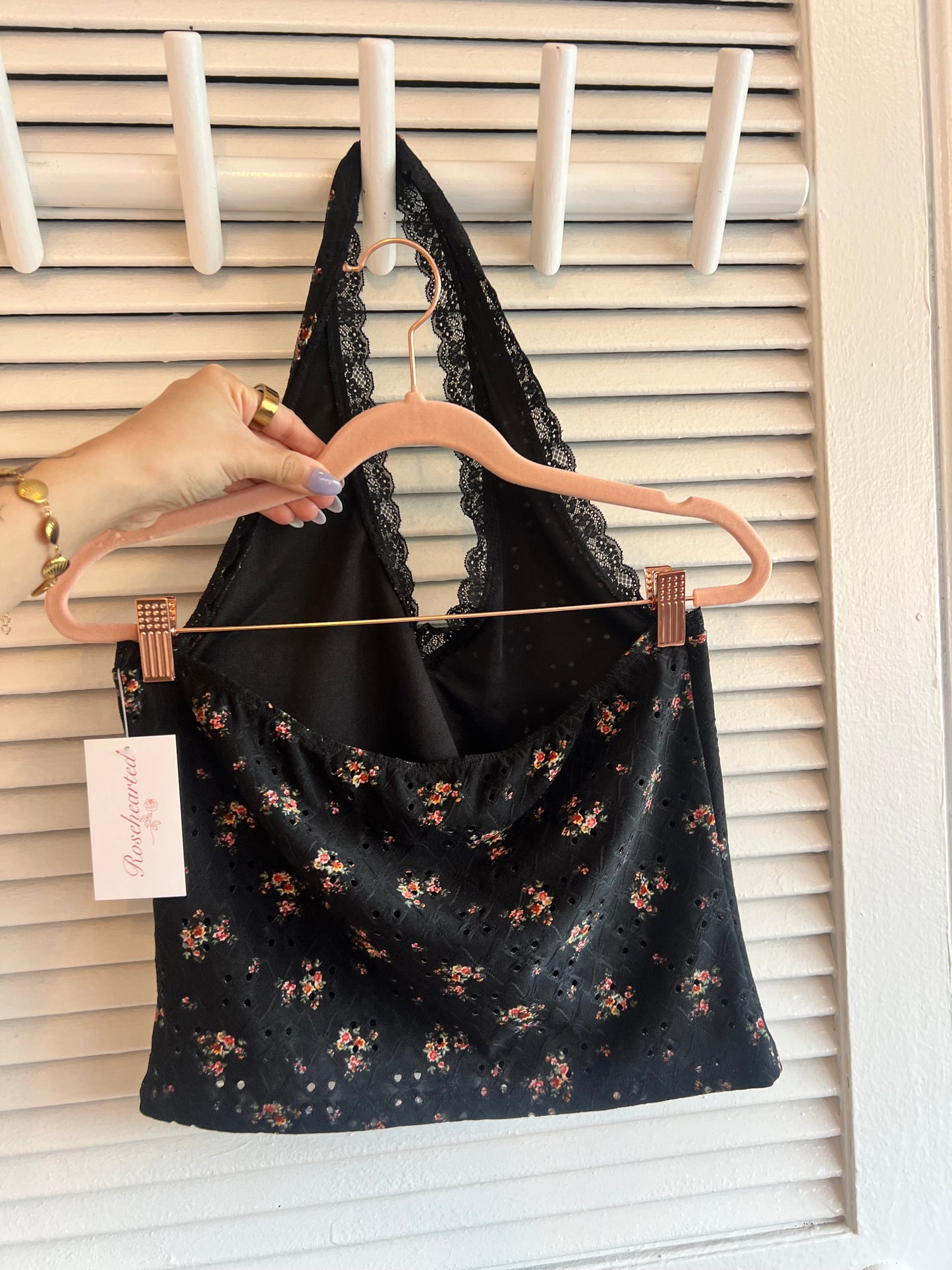 black floral halter top ~ XL