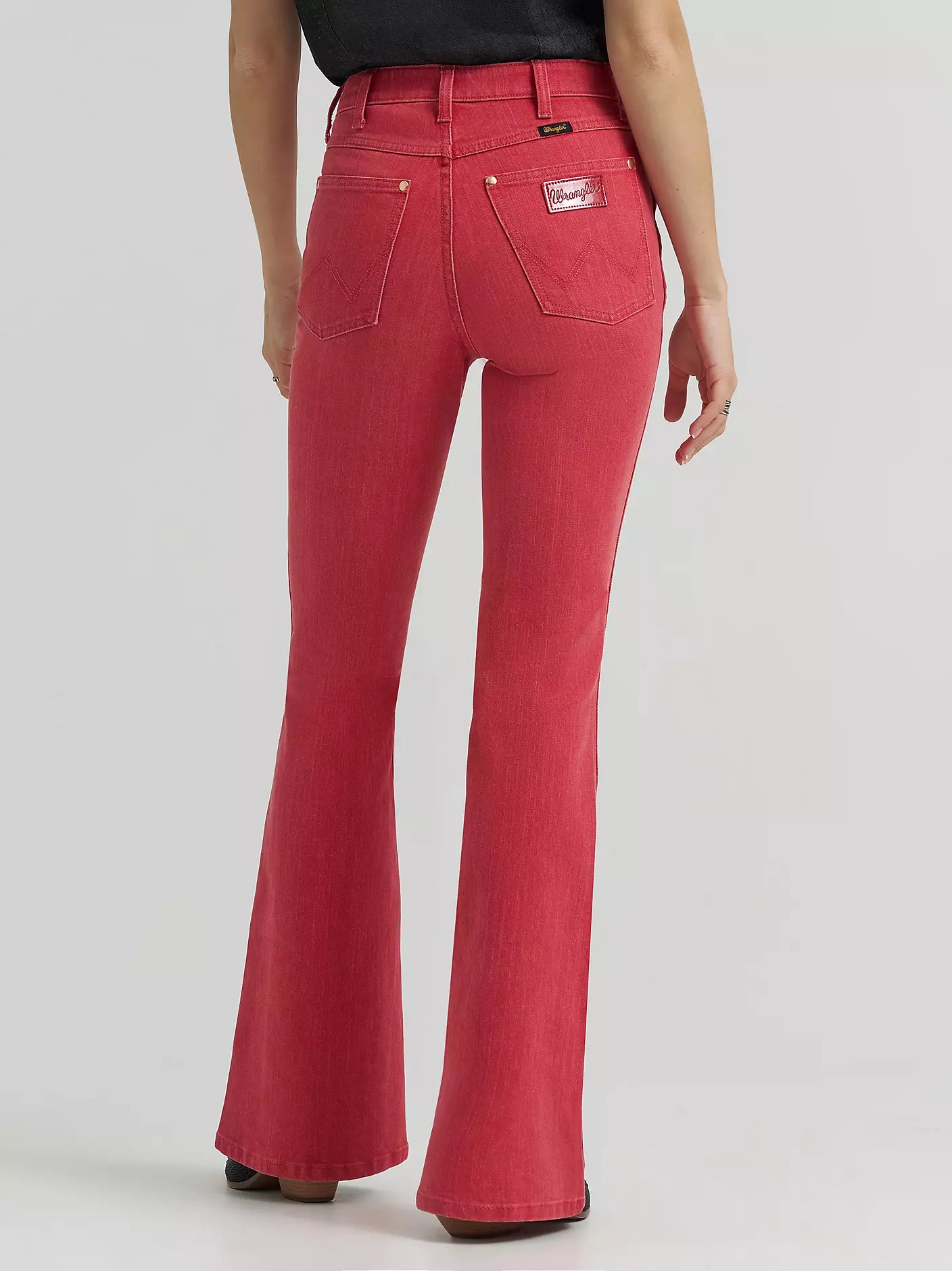 NEW without tags LAINEY WILSON X WRANGLER RED FLARE JEANS